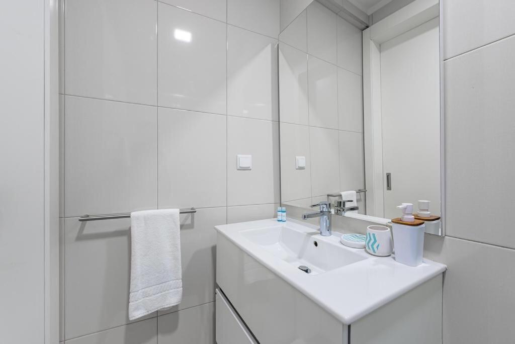 Oporto Downtown View Apartment ภายนอก รูปภาพ
